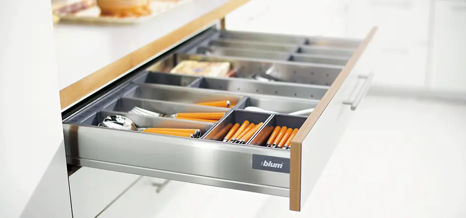 BLUM